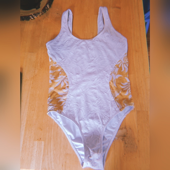 SOLD - SEEA One Piece - Picture 1 of 4